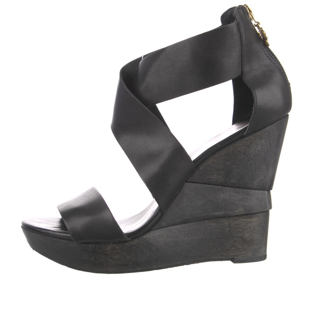 DVF black Wedges